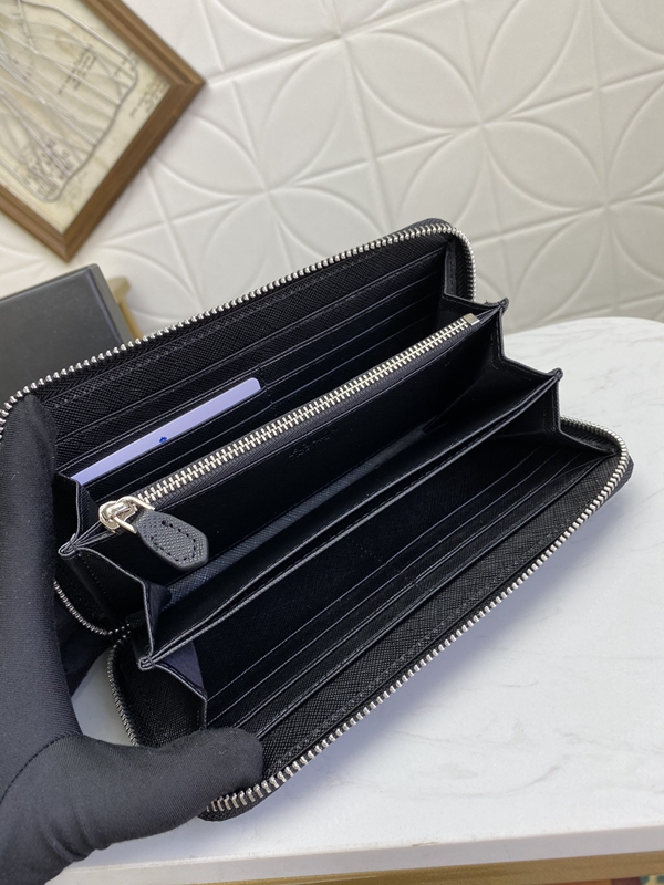 プラダ財布コピー素材ディテール